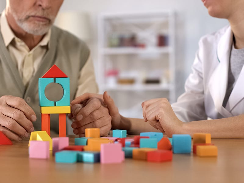 Juegos fisicos para personas mayores Residencia Otxartaga